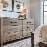 Des idées de décoration pour une chambre avec une commode pratique et stylée